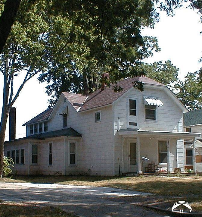 2nd image of 516 Pierre St