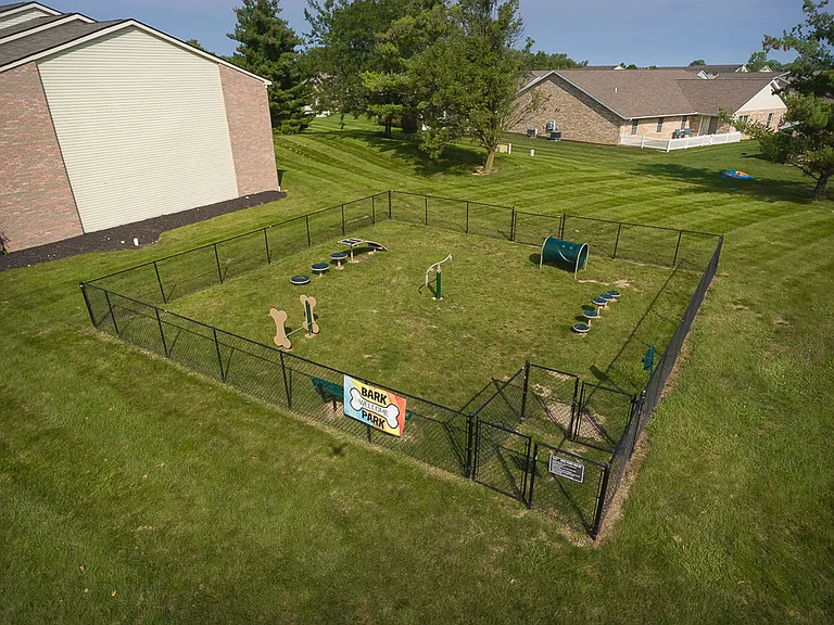 Walnut Manor Apartments — Photo 10