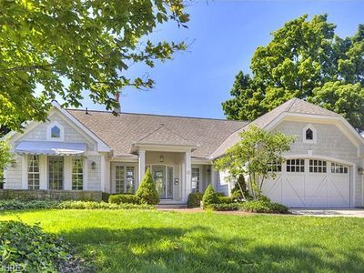 1974 Wynwood Dr, Rocky River, OH, 44116