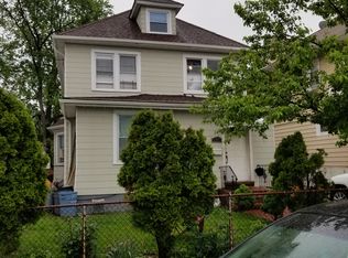 14610 Hawthorne Ave, Flushing, NY 11355