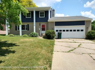 2225 Pamela Pl, Lansing, MI
