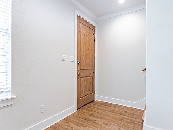 2nd image of 703 Dominik Dr