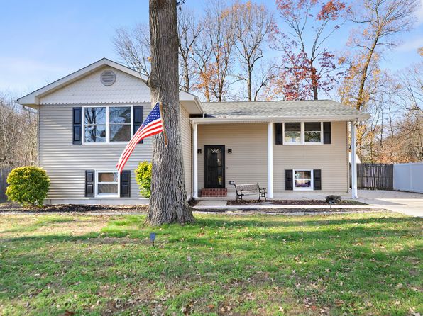 35 N Woodside Dr, Milford, DE 19963