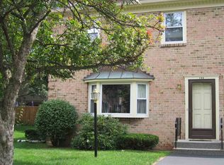 159 Williamsburg Ct, Albany, NY 12203