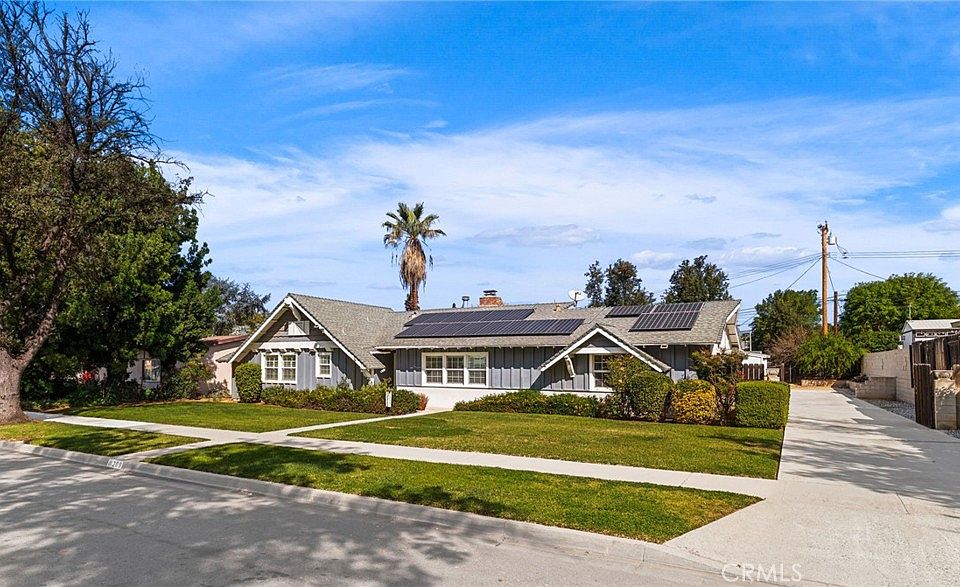 1st image of 209 Anita Ct