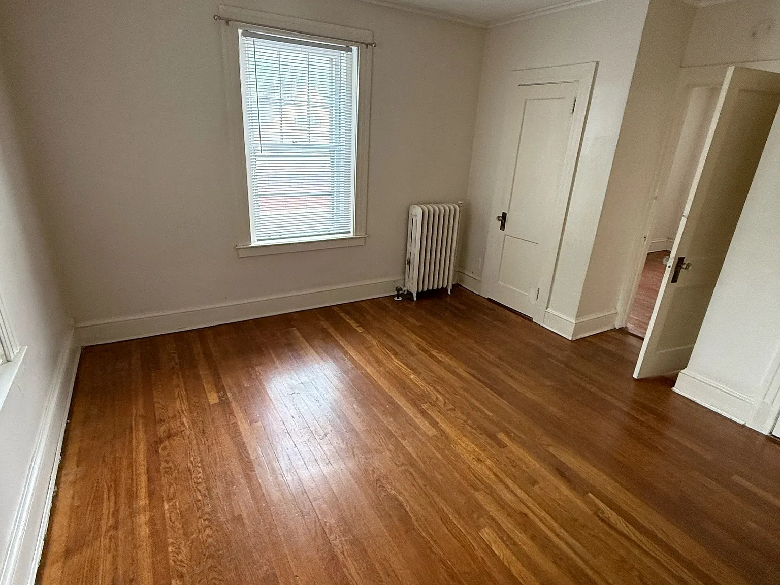 1 bed, $1,075 — Photo 2