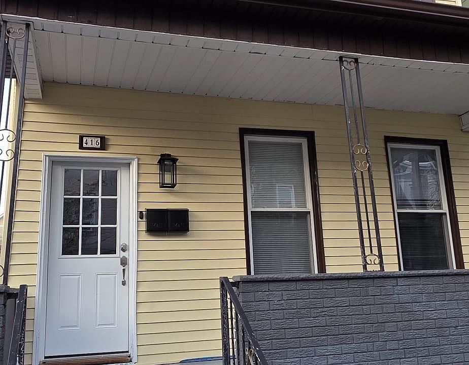 1st image of 416 41st St #1