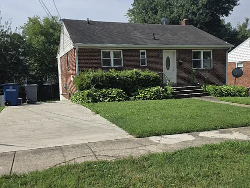 2106 Prichard Rd Photo 1