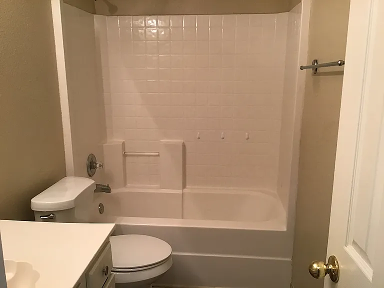 1325 Misty Dr — Photo 17