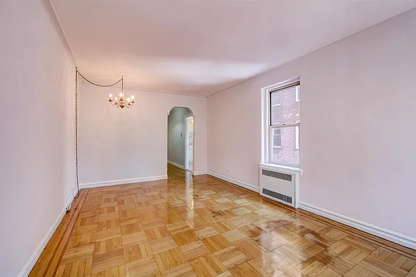 Sold by Keller Williams Realty Landmark | media 10