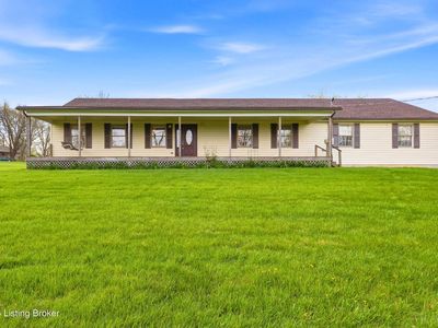 2040 Crystal Cove Dr, La Grange, KY, 40031