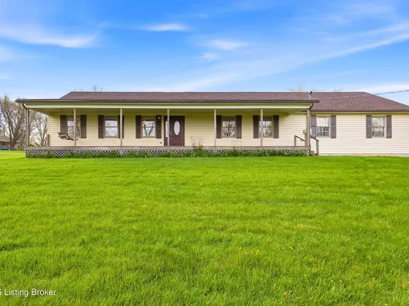 2040 Crystal Cove Dr, La Grange, KY 40031