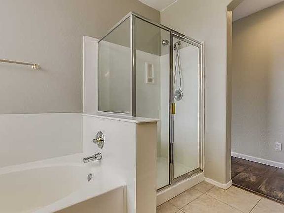 4th image of 1279 E Ferrara Ct