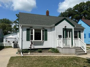 607 5th St N, Wahpeton, ND 58075