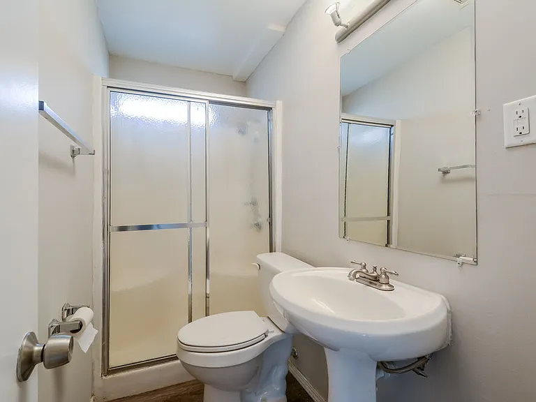 765 Boone St — Photo 21