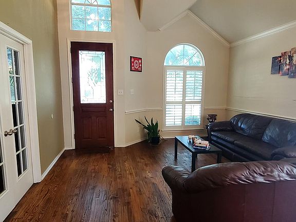 5th image of 11362 La Grange Dr #11362