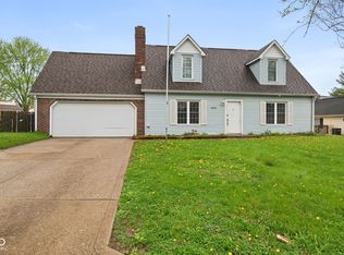 8820 Sunbow Dr, Indianapolis, IN 46231