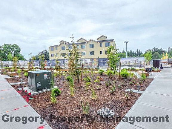 3rd image of 17569 133rd Ln NE