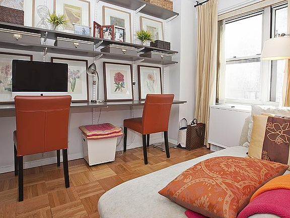 3rd image of 301 E 75th St APT 9F