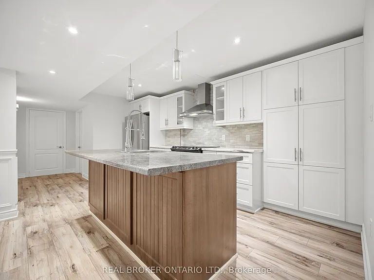 3277 Paul Henderson Dr — Photo 13