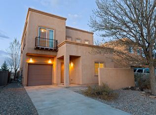 117 Carson Valley Way, Santa Fe, NM 87508