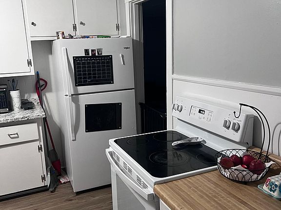 3rd image of 18 West St #4