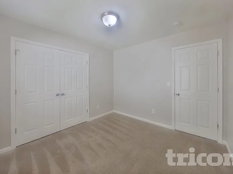 1347 Braveheart Ln — Photo 13