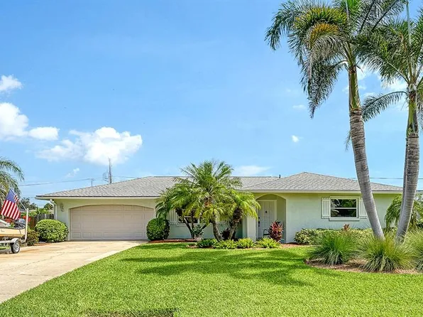 1334 De Prie Rd, Englewood, FL 34223