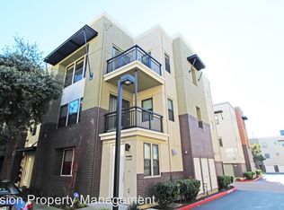 1161 66th St, Oakland, CA 94608