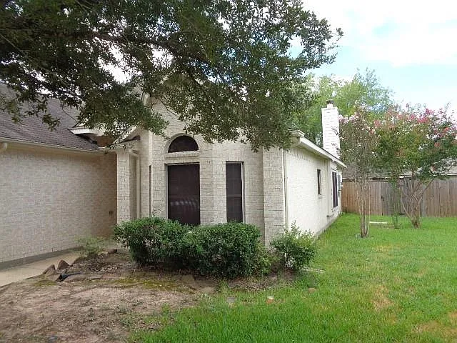 20347 Yosemite Falls Dr — Photo 3