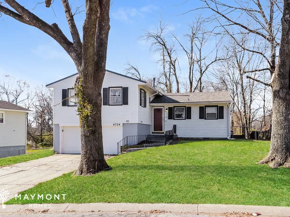 4704 Kensington Ave, Kansas City, MO 64130