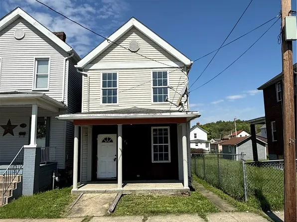 125 S 12th St, Jeannette, PA 15644
