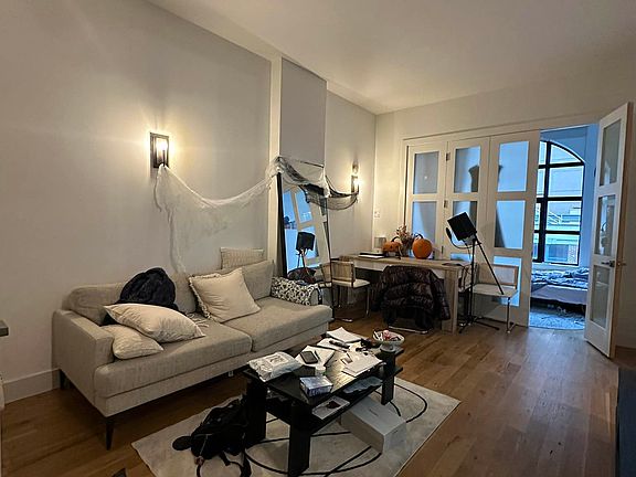4th image of 41-21 28th St #8H