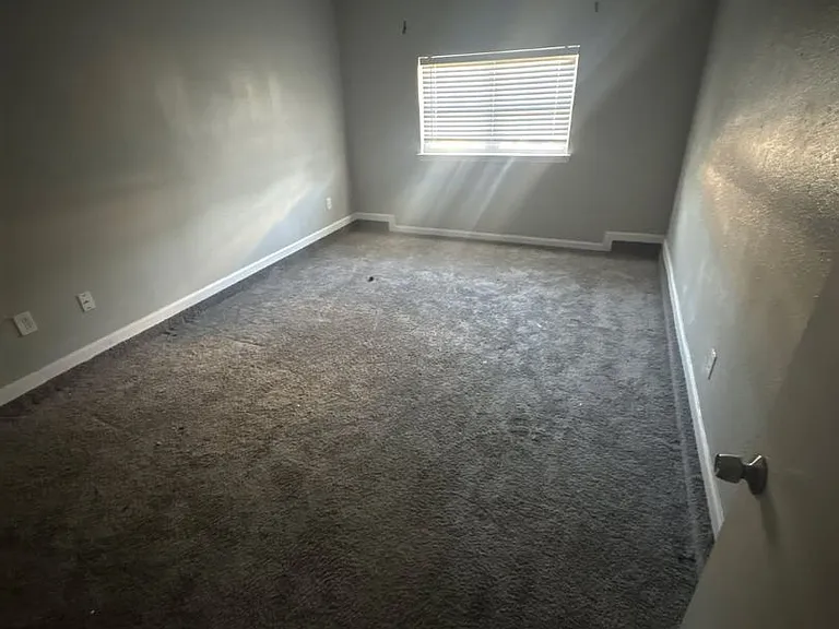 5416 Spring Willow Dr — Photo 7