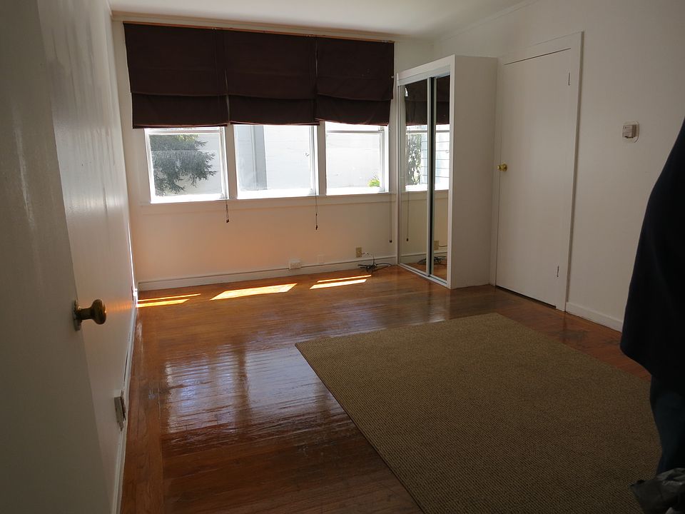 1st image of 3975 17th St APT A