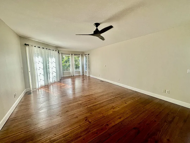 22 Minuteman Dr — Photo 23