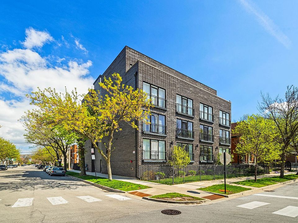 1st image of 35 S Hoyne Ave #1B