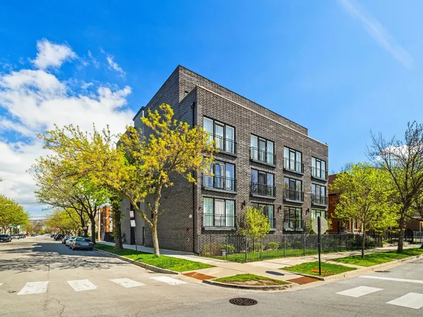 35 S Hoyne Ave #1B, Chicago, IL 60612