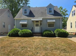 21018 Raymond St, Maple Heights, OH 44137