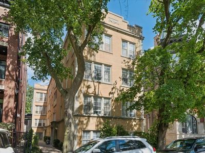 2215 N Bissell St APT 2A, Chicago, IL, 60614
