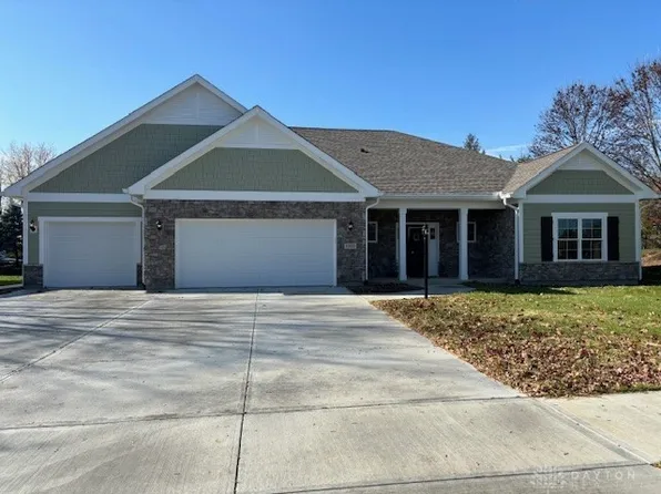 1501 Middle Park Dr, Vandalia, OH 45414