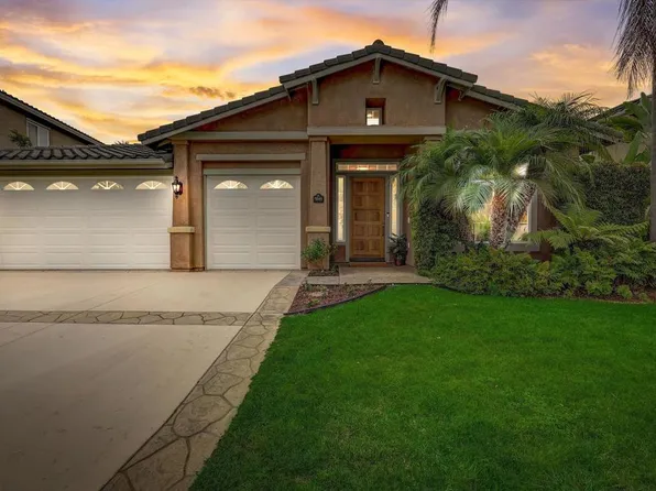 1049 Goldeneye Vw, Carlsbad, CA 92011