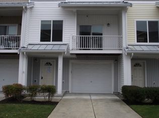 5319 Military Rd E UNIT B, Tacoma, WA 98446