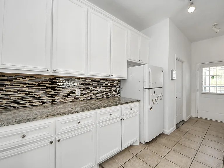 4112 Meyerwood Dr — Photo 28