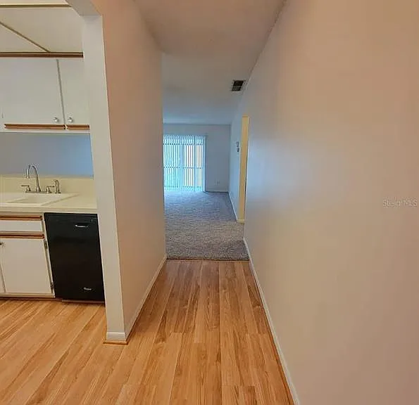 100 E Kentucky Ave #103-D — Photo 3
