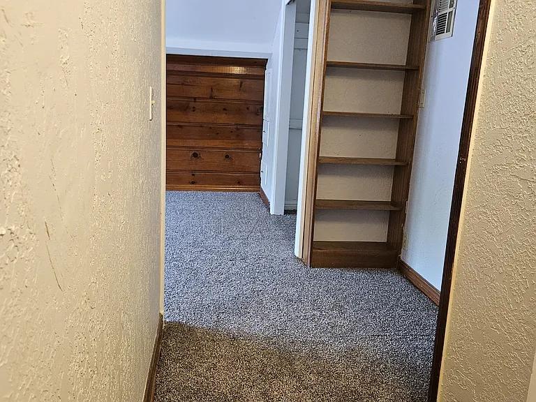 1408 N Winston Ave — Photo 8
