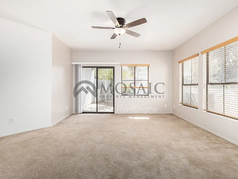 280 S Elizabeth Way #27 — Photo 10