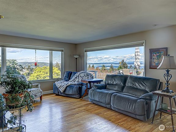 3rd image of 6404 N Five Views Road
