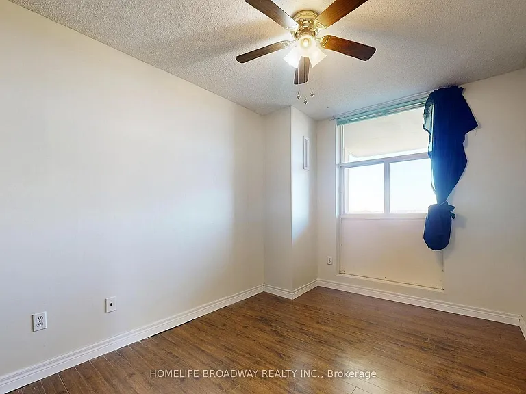 44 Falby Ct #902 — Photo 18