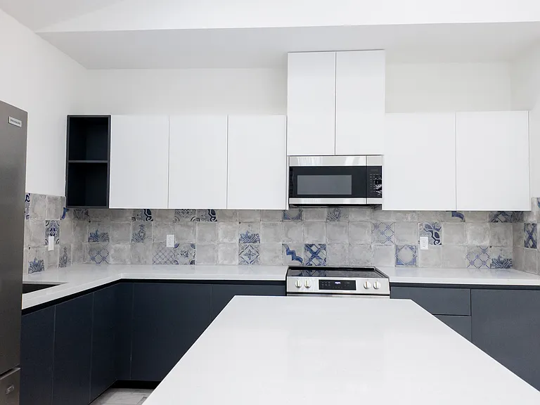 608 Moar Dr #1 — Photo 6